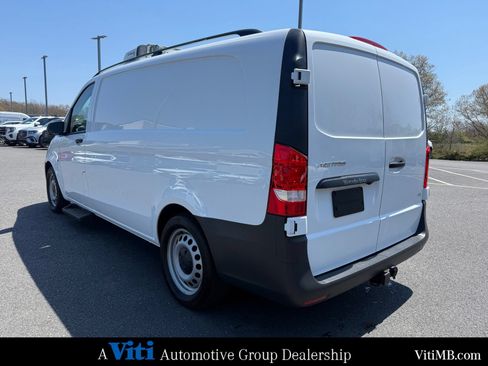 Used 2023 Mercedes-Benz Metris image 6