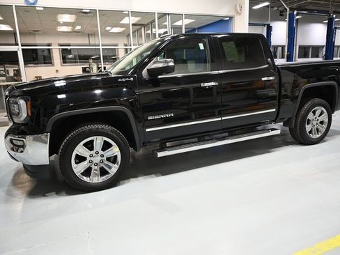 Used 2018 GMC Sierra 1500 SLT image 8
