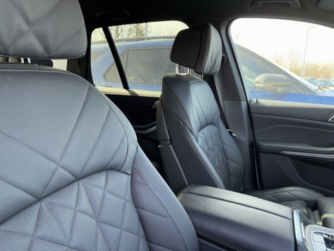 Certified 2024 BMW X5 M60i w/ Climate Comfort Package image 34