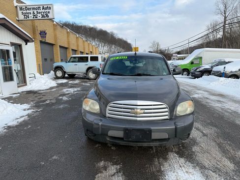 Used 2008 Chevrolet HHR LT image 4