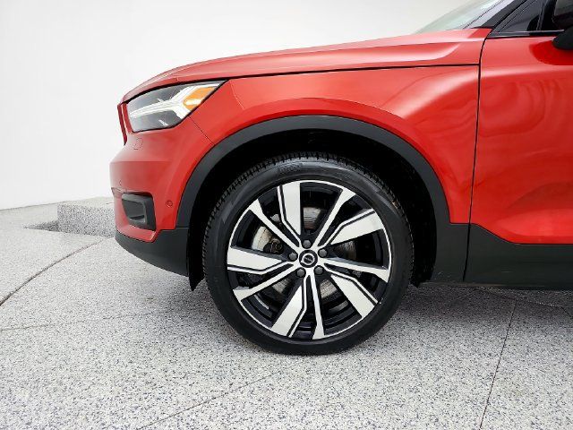 Used 2022 Volvo XC40 P8 Recharge Plus AWD/4WD image 33
