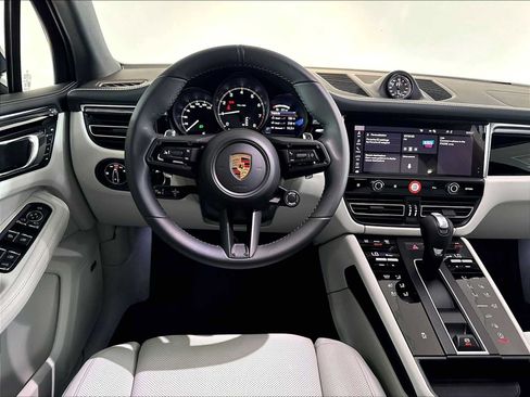 New 2026 Porsche Macan AWD/4WD image 13