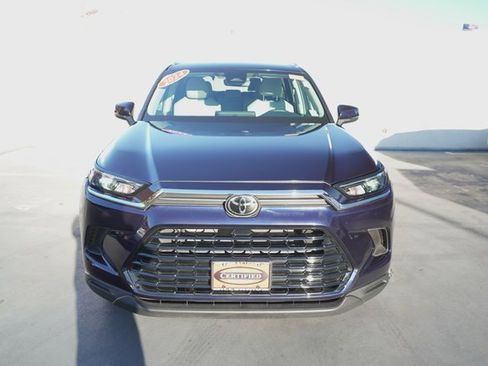Certified 2024 Toyota Grand Highlander Limited image 6
