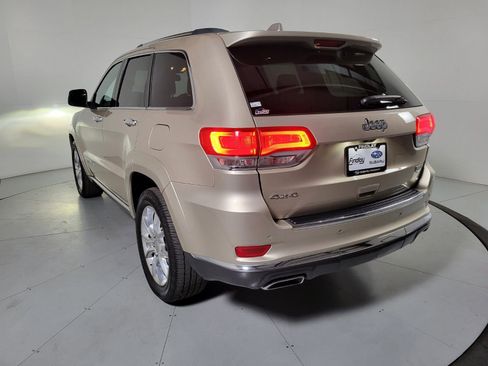 Used 2014 Jeep Grand Cherokee Summit image 6
