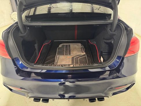Used 2018 BMW M3 w/ Competition Package RWD image 32