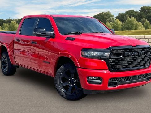 Used 2025 RAM 1500 Big Horn AWD/4WD image 2