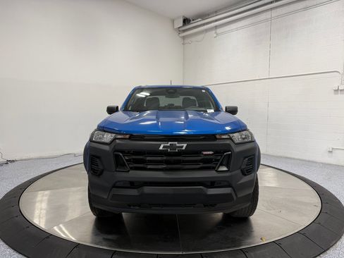 Used 2023 Chevrolet Colorado Trail Boss w/ Advanced Trailering Package image 2