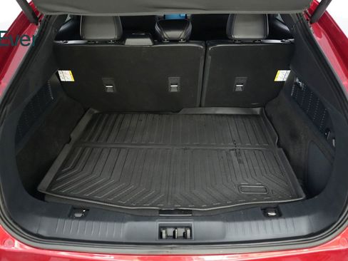 Used 2021 Ford Mustang Mach-E GT image 8