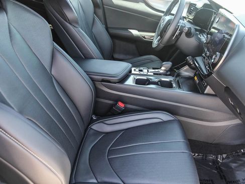 Certified 2025 Lexus NX 350 F Sport AWD/4WD image 18