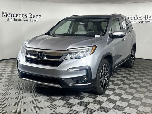 Used 2022 Honda Pilot Touring image 3