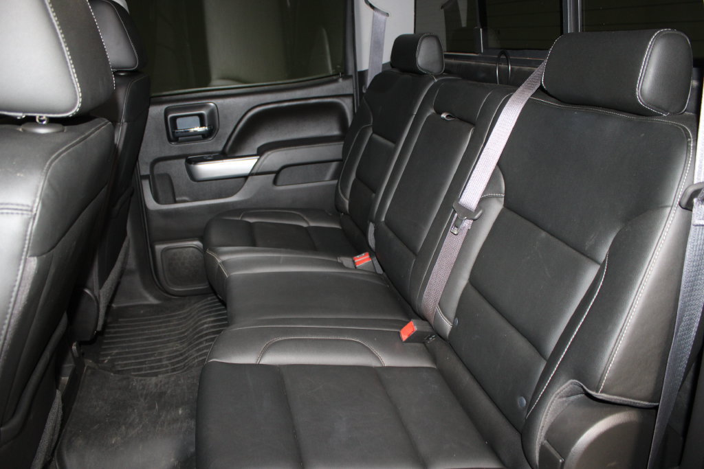 Used 2017 Chevrolet Silverado 1500 LT w/ All Star Edition AWD/4WD image 13