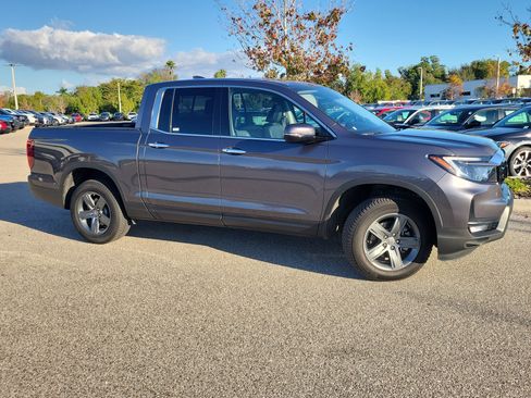 Used 2023 Honda Ridgeline RTL-E image 2