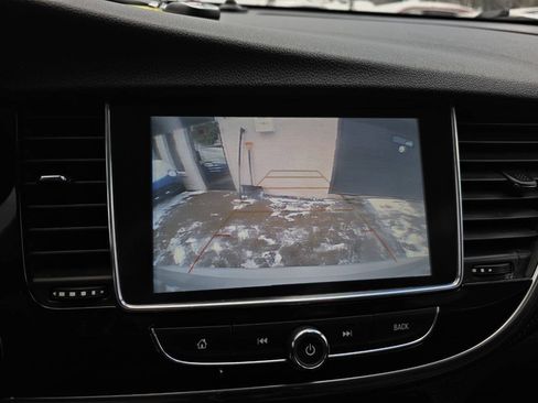 Used 2019 Buick Encore Preferred FWD image 16