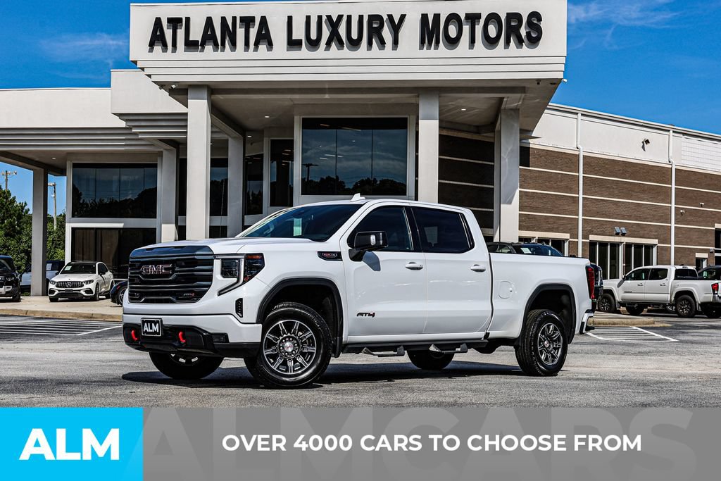 Used 2022 GMC Sierra 1500 AT4 w/ AT4 Preferred Package AWD/4WD image 2