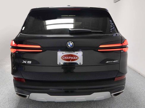 Used 2024 BMW X5 xDrive40i image 4