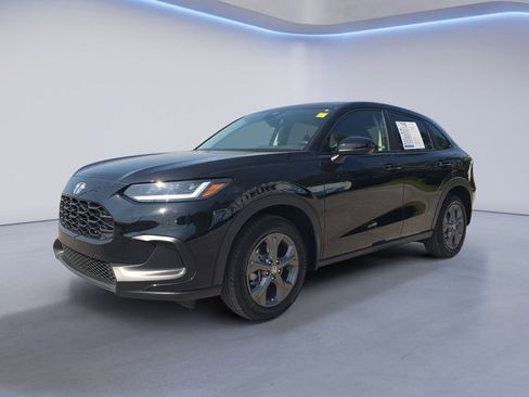 Used 2026 Honda HR-V LX image 1