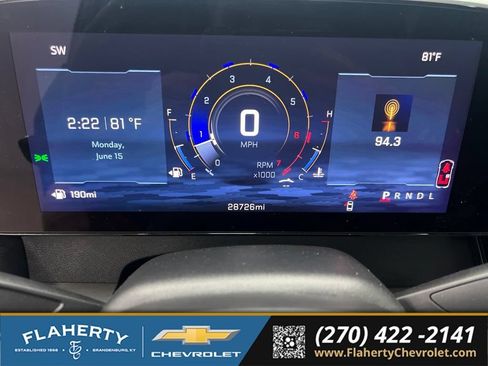 Used 2025 Chevrolet Traverse LT FWD image 27