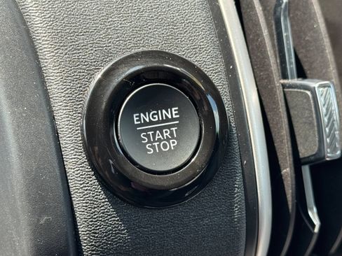 Used 2025 Ford Expedition Active AWD/4WD image 20