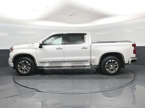 Used 2024 Chevrolet Silverado 1500 High Country w/ Z71 Off-Road Package AWD/4WD image 38