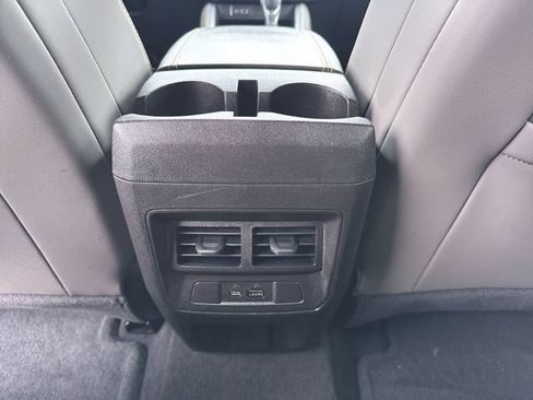 Used 2024 Chevrolet Colorado ZR2 w/ Technology Package AWD/4WD image 22
