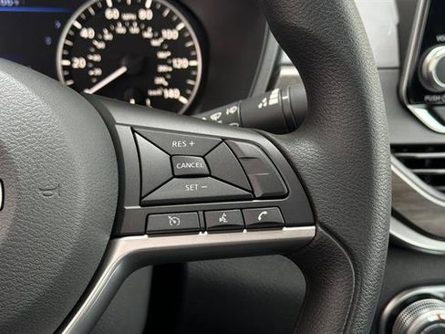 New 2026 Nissan Altima 2.5 SV FWD image 26