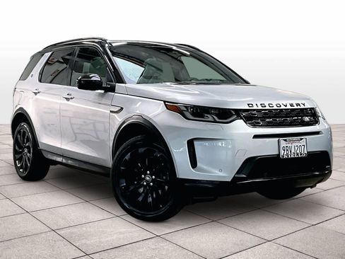 Used 2023 Land Rover Discovery Sport SE image 2