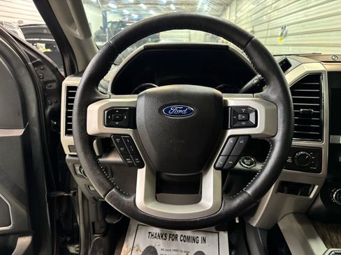 Used 2019 Ford F350 Lariat w/ Lariat Ultimate Package image 11
