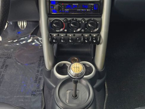 Used 2004 MINI Cooper S image 23