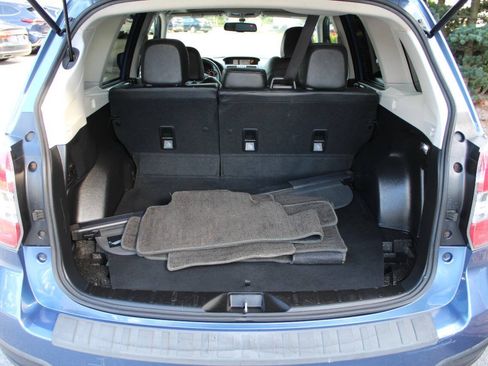 Used 2015 Subaru Forester 2.0XT Touring AWD/4WD image 20