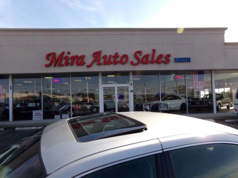 Used 2003 INFINITI I35 w/ Sunroof & Sunshade Pkg image 9