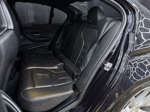 Used 2016 BMW M3 RWD image 19