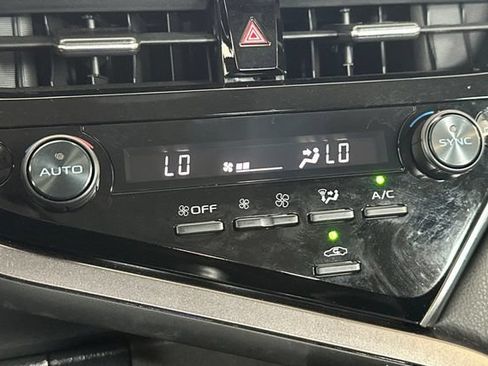 Certified 2023 Toyota Camry SE w/ Convenience Package FWD image 24
