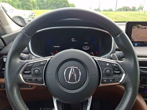 Used 2023 Acura MDX w/ Advance Package AWD/4WD image 19