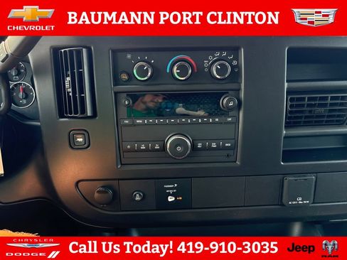 Used 2025 Chevrolet Express 2500 w/ Driver Convenience Package RWD image 18