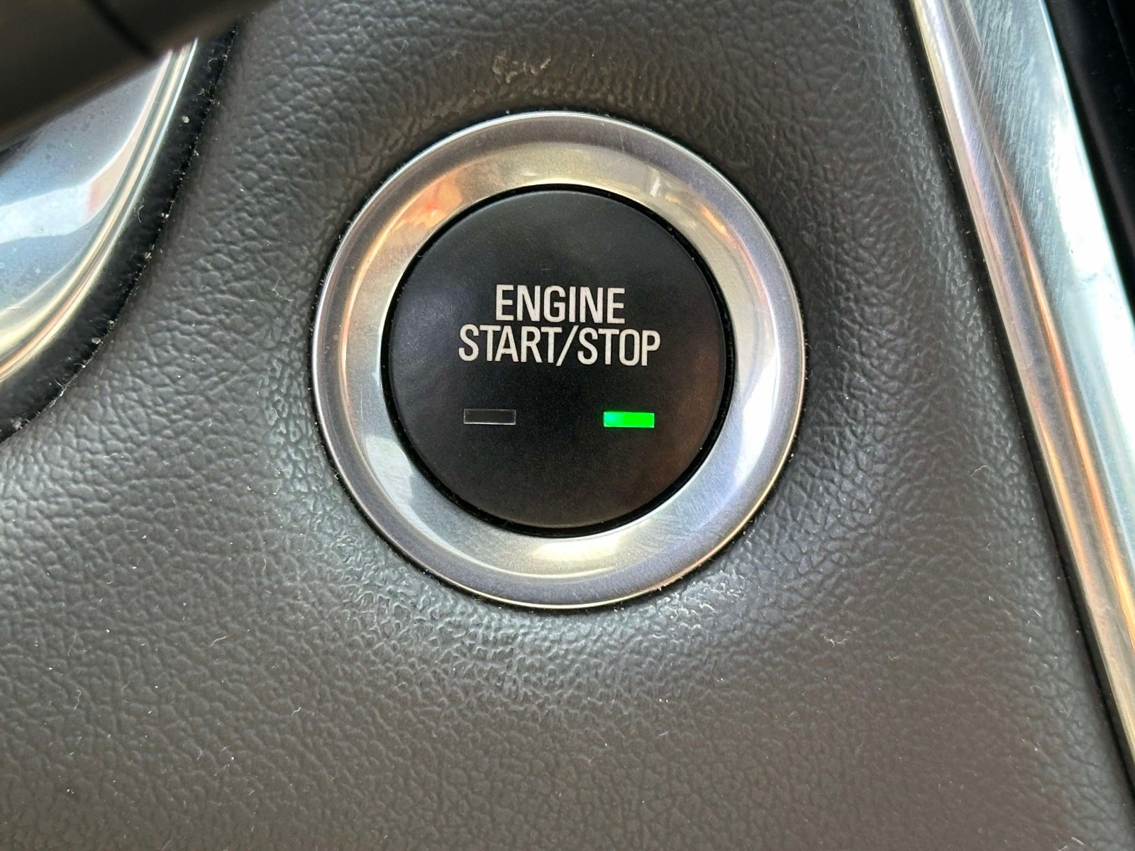Certified 2024 Chevrolet Traverse RS AWD/4WD image 28