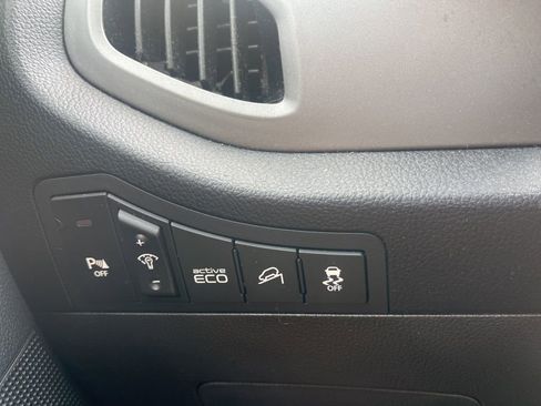 Used 2016 Kia Sportage SX image 20