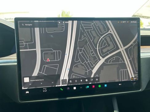 Used 2024 Tesla Model X AWD/4WD image 25