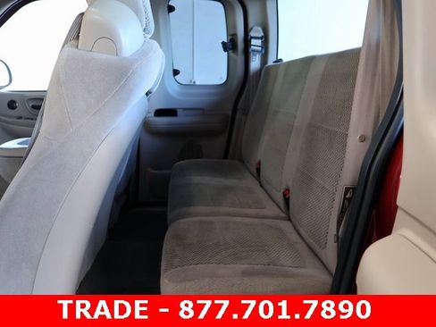 Used 2002 Ford F150 XLT image 12
