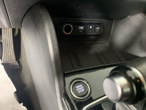 Used 2023 Kia Sportage EX FWD image 17