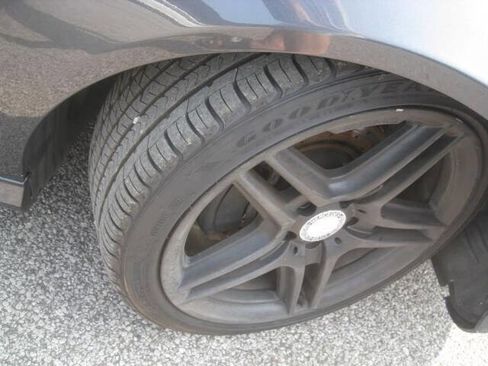 Used 2013 Mercedes-Benz C 250 Sedan image 30