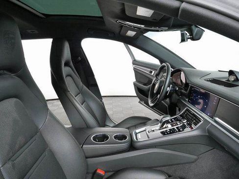 Certified 2023 Porsche Panamera 4 w/ Premium Package AWD/4WD image 22