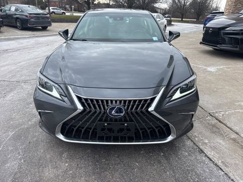 Used 2022 Lexus ES 300h image 8