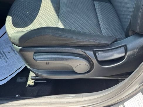 Used 2024 Kia Soul LX w/ Option Group 015 FWD image 10