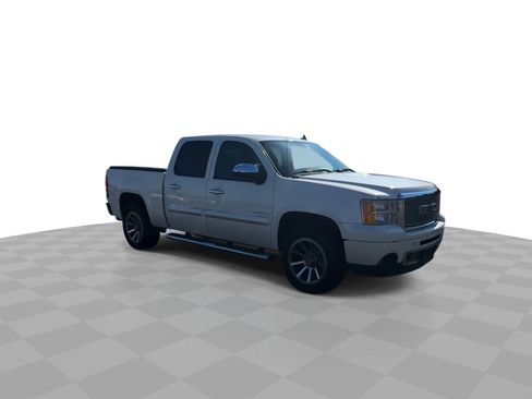 Used 2012 GMC Sierra 1500 Denali image 2