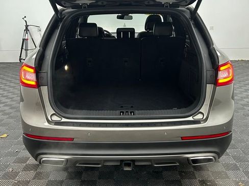 Used 2016 Lincoln MKX Select w/ Select Plus Package image 18