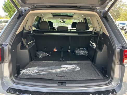 New 2026 Volkswagen Atlas SE image 52
