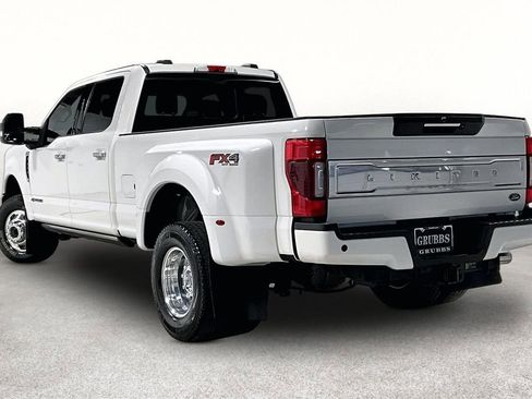 Used 2021 Ford F350 Limited w/ FX4 Off-Road Package AWD/4WD image 15