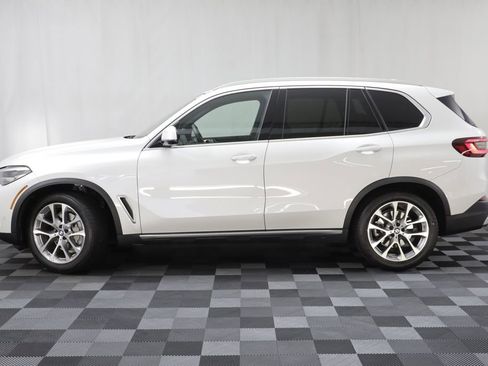 Certified 2023 BMW X5 xDrive40i w/ Premium Package AWD/4WD image 4