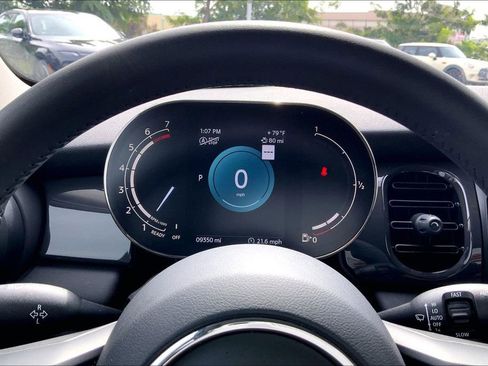 Certified 2024 MINI Cooper 4-Door Hardtop image 21