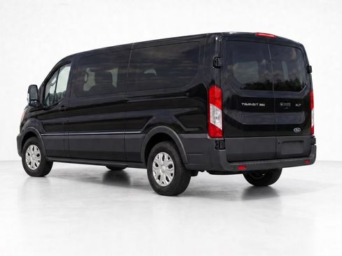 Used 2025 Ford Transit 350 XLT RWD image 34
